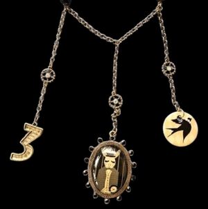 🐰Betsey ALICE IN WONDERLAND NECKLACE RARE VINTAGE - GPC